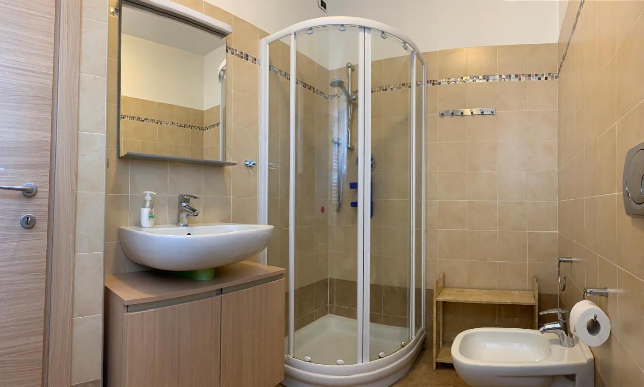 Lago Apartment Colico Luaran gambar